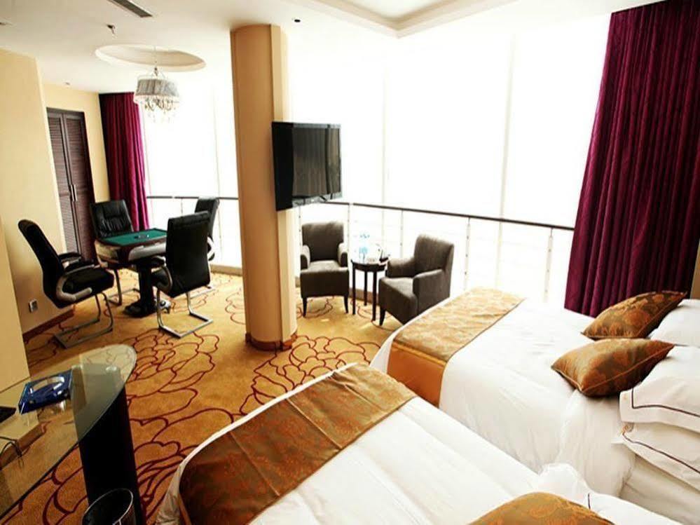 Super 8 Hotel Yinchuan Li Jing Hu Gong Yuan エクステリア 写真